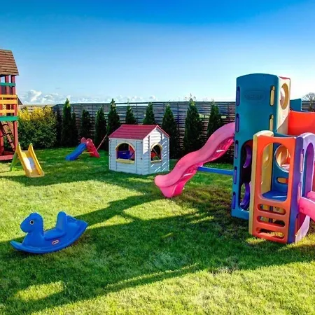 Apartment In Paprotno Mit Grill Und Garten